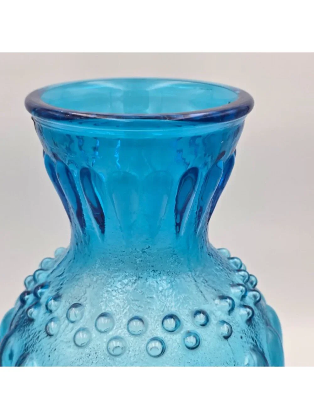 VTG Blue Glass Vase Embossed Teardrops & Bubble Design Decorative Accent 10.75